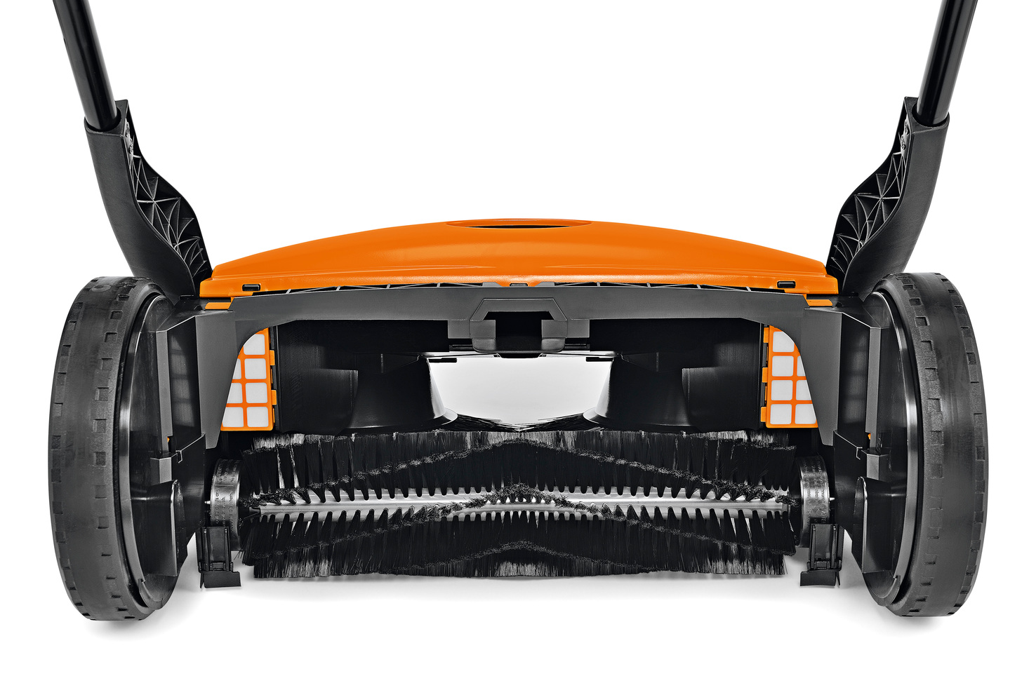 Spazzatrice manuale Stihl KG 770 robusta e compatta per superfici fino a 1500mq.